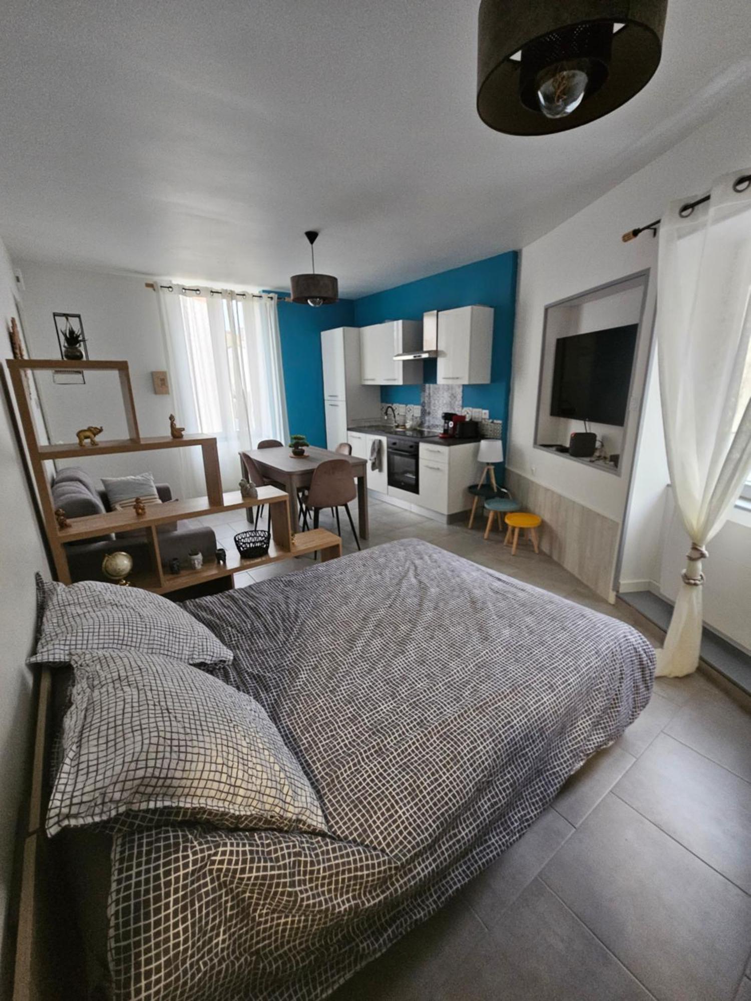 Apartament Sarl La Famille 1 Angoulême Zewnętrze zdjęcie